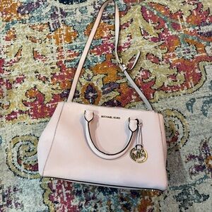 Michael Kors Light Pink Shoulder Bag